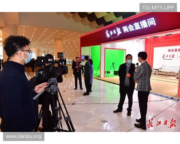 斗球直播主播的设备选择与技术提升指南助你打造专业直播间