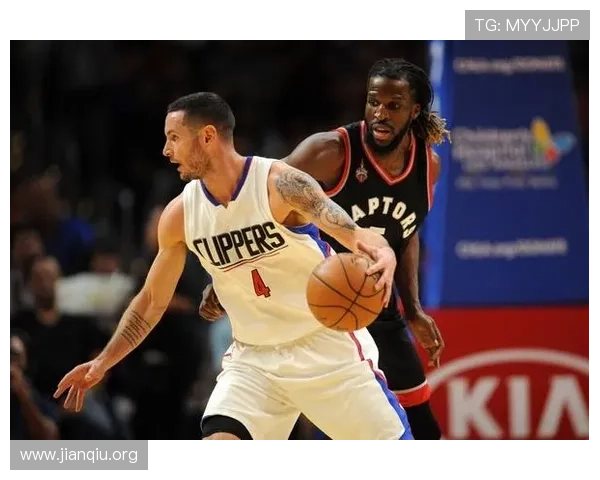 下载斗球体育手机版官方正版享受高清流畅的比赛直播和专业赛事分析